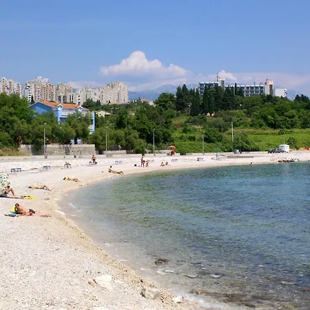 With Wifi - 20242 Lejlighed