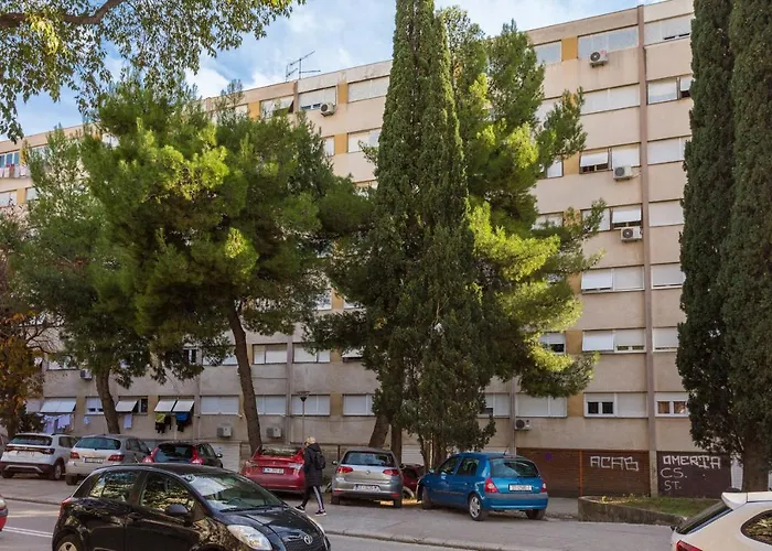 With Wifi - 20242 公寓